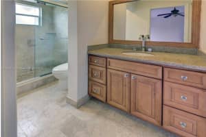 4952 N Hemingway Cir 4952 Margate, FL 33063 - MLS#A11872151