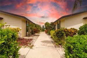 1014 Pine Isle Ln 1014, Naples, FL 34112 - MLS#A11872158