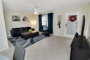 608 Normandy M, Delray Beach, FL 33484 - MLS#A11872162
