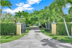 9340 SW 174th St, Palmetto Bay, FL 33157 - MLS#A11872164