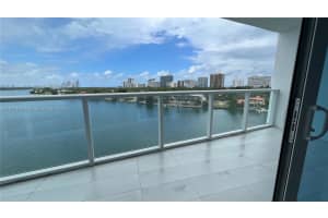 9821 E Bay Harbor Dr 904, Bay Harbor Islands, FL 33154 - MLS#A11872185