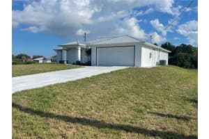 8050 Salem Circle, La Belle, FL 33935 - MLS#A11872186