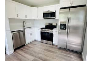 13574 SW 263rd Ter 13574, Homestead, FL 33032 - MLS#A11872192
