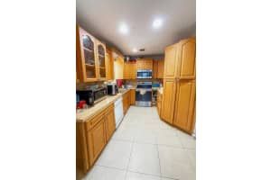 11515 SW 138th Ter, Miami, FL 33176 - MLS#A11872204