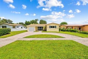 1925 N 39th Ave, Hollywood