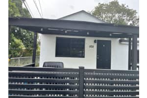 1102 NW 103rd St, Miami, FL 33150 - MLS#A11872218