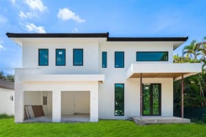 8620 Sw 112 St, Miami