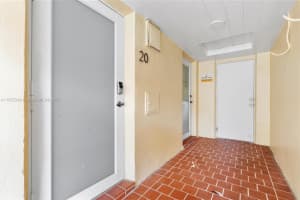 7400 Harding Ave 20, Miami Beach, FL 33141 - MLS#A11872248