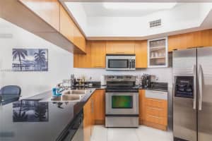 1750 N Bayshore Dr 2402, Miami, FL 33132 - MLS#A11872262