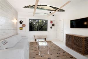 911 3rd St 6, Miami Beach, FL 33139 - MLS#A11872313