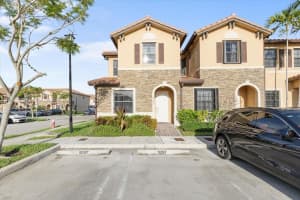 9287 W 33rd Ln, Hialeah, FL 33018 - MLS#A11872322