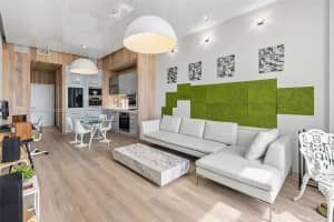 2001 Meridian Ave 518 Miami Beach, FL 33139 - MLS#A11872329