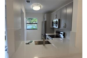 6850 NW 173rd Dr 103, Hialeah, FL 33015 - MLS#A11872342