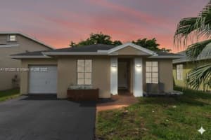 5904 Woodland Point Pl, Tamarac, FL 33319 - MLS#A11872350