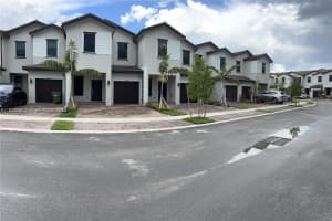 245 SW 159 Court, Pembroke Pines, FL 33027 - MLS#A11872357