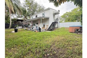 707 SW 8th Ave, Hallandale Beach, FL 33009 - MLS#A11872377