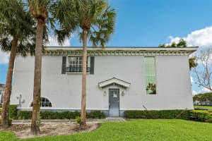 3563 Nw 13th St, Lauderhill