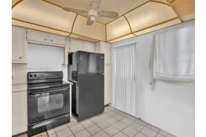 445 NE 195th St 431, Miami, FL 33179 - MLS#A11872388