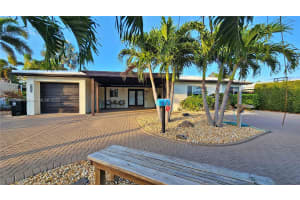 1621 NE 63rd Ct, Fort Lauderdale, FL 33334 - MLS#A11872398