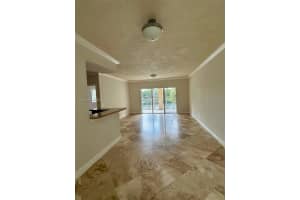 2424 Centergate Dr 204, Miramar, FL 33025 - MLS#A11872400