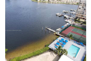 2780 Ne 183rd St 908, Aventura