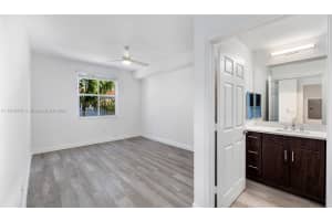 10170 SW 7th St 24-411, Pembroke Pines, FL 33025 - MLS#A11872407