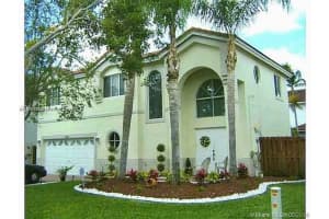 11301 Rockinghorse Rd, Cooper City, FL 33027 - MLS#A11872416