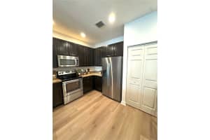 1020 SW 147th Ave 10608, Pembroke Pines, FL 33027 - MLS#A11872432