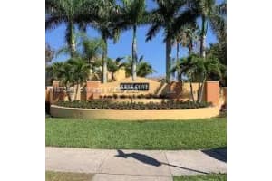 1661 Se 28th St 205, Homestead