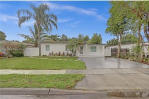 40 Nw 125th St, North Miami