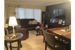 650 NE 149th St 110A, Miami, FL 33161 - MLS#A11872478
