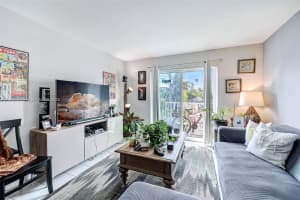 7830 Dickens Ave 202 Miami Beach, FL 33141 - MLS#A11872491