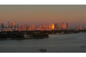 1000 West Ave 1514 Miami Beach, FL 33139 - Off Market