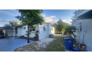 731 Sw 3rd Ave Hallandale Beach, FL 33009 - MLS#A11872517