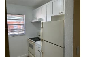 1541 NE 8th St 4, Homestead, FL 33033 - MLS#A11872527