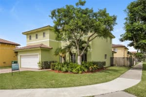 23143 SW 113 Pl, Miami, FL 33170 - MLS#A11872536
