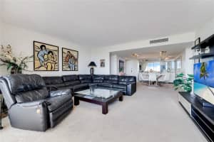 600 Biltmore Way 1218, Coral Gables, FL 33134 - MLS#A11872538