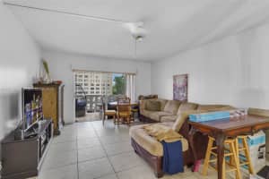 4350 Hillcrest Dr 314, Hollywood, FL 33021 - MLS#A11872542
