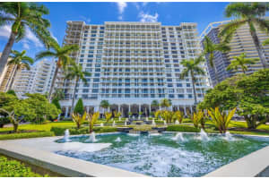 9801 Collins Ave 5q, Bal Harbour