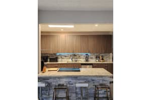 486 W Evanston Cir, Fort Lauderdale