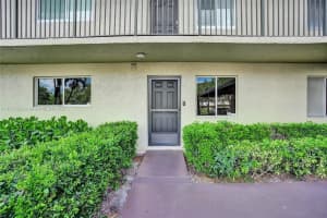7840 NW 50th St 105, Lauderhill, FL 33351 - MLS#A11872562