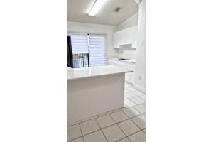 7762 W 29th Way 201, Hialeah, FL 33018 - MLS#A11872563