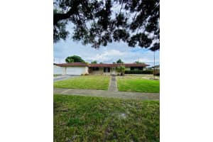 5561 Sw 2nd Ct Plantation, FL 33317 - MLS#A11872570