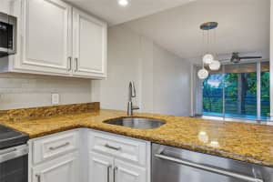 119 Royal Park Dr 3B, Oakland Park, FL 33309 - MLS#A11872612