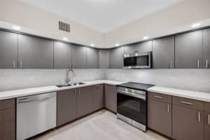 2812 N 46th Ave G665, Hollywood, FL 33021 - MLS#A11872654