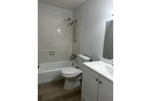 17901 NW 68 ave T205, Hialeah, FL 33015 - MLS#A11872664
