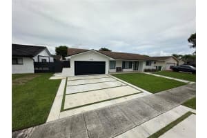 14005 SW 107th Ter, Miami, FL 33186 - MLS#A11872740