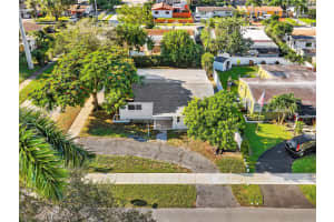 6800 Raleigh St Hollywood, FL 33024 - MLS#A11872749
