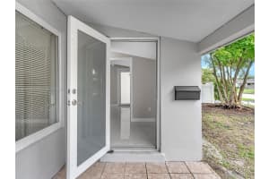 6800 Raleigh St Hollywood, FL 33024 - MLS#A11872749