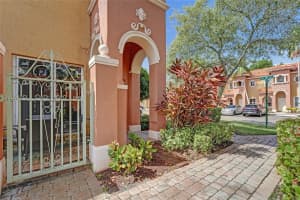 603 SW 107th Ave 1701, Pembroke Pines, FL 33025 - MLS#A11872765